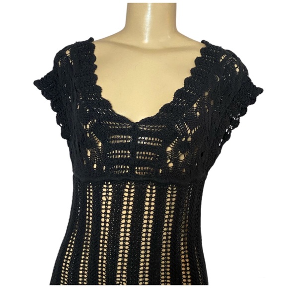 Y2K EST 1994 Old Navy Black Crochet Cover Up Dress V-Neck Size Medium - Picture 4 of 8